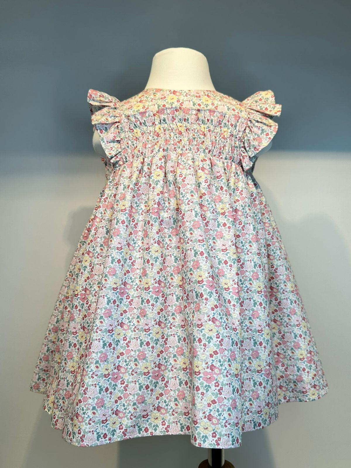 Vestido Blanco Flor chiq.