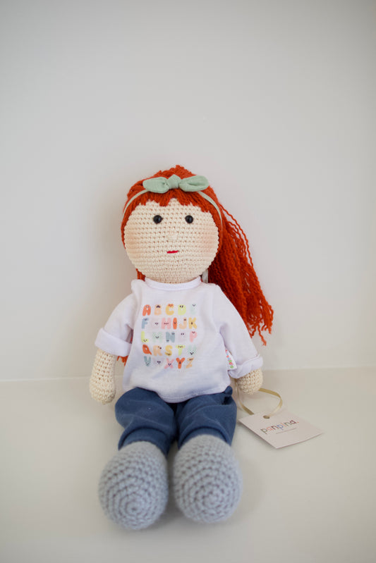 Muñequita tejida - peliroja