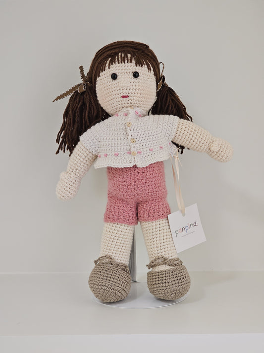 Muñequita tejida - Emma con tonos rosados